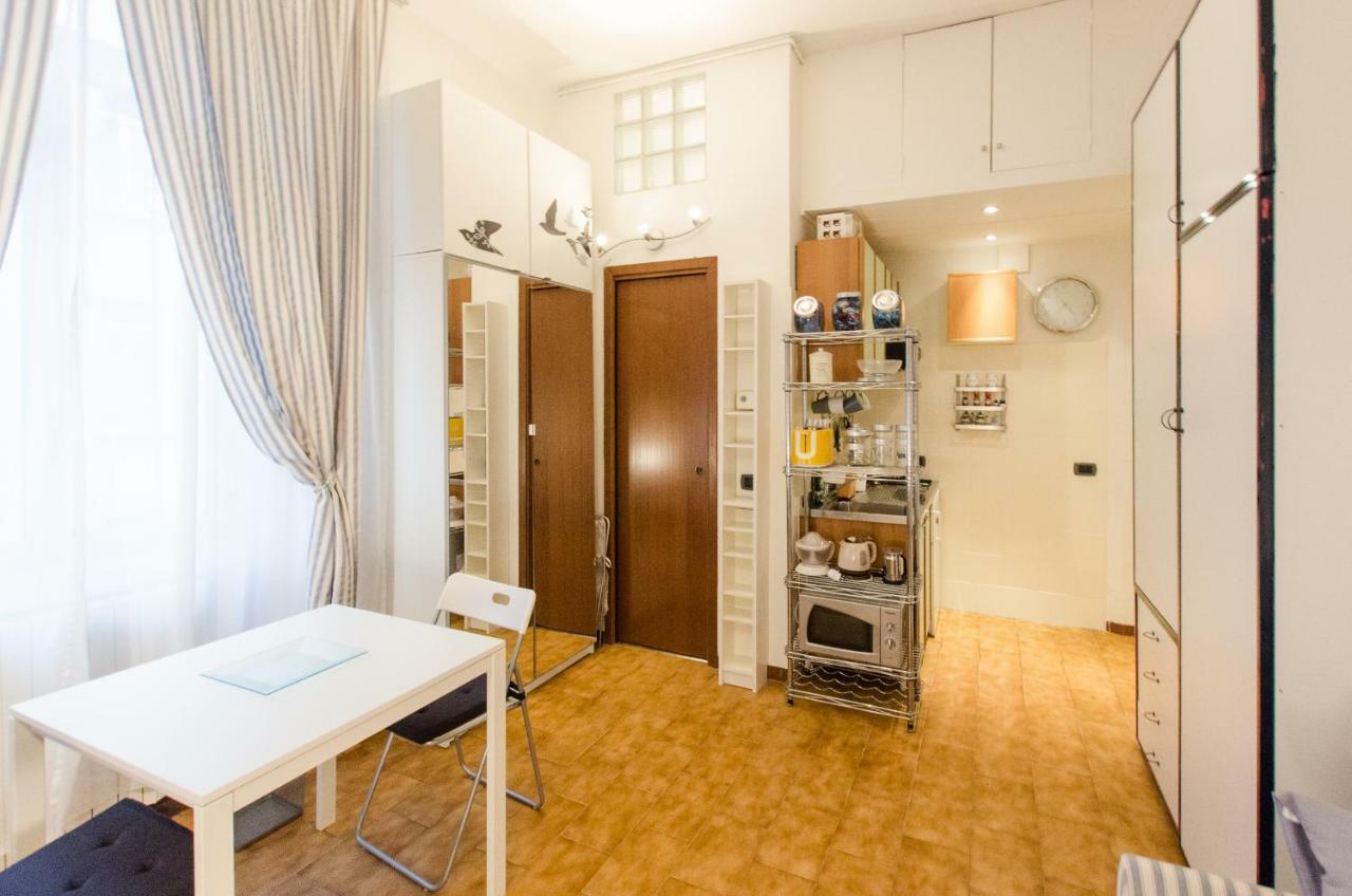 Cozy Central Studio - Porta Romana Apartment Milan Luaran gambar