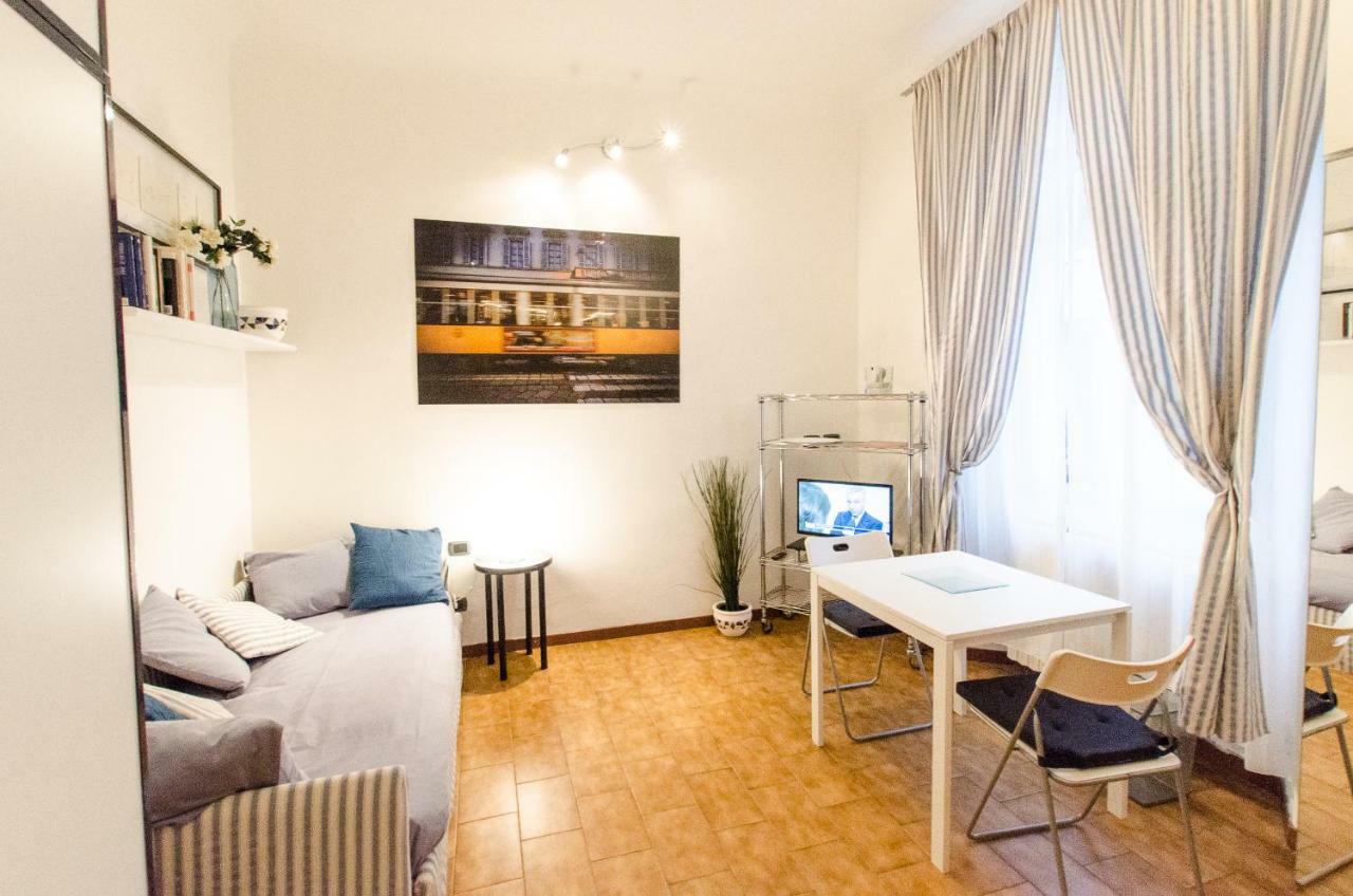 Cozy Central Studio - Porta Romana Apartment Milan Luaran gambar