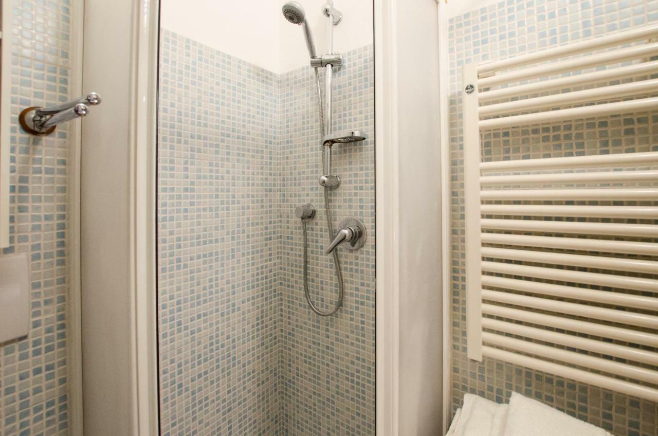 Cozy Central Studio - Porta Romana Apartment Milan Luaran gambar