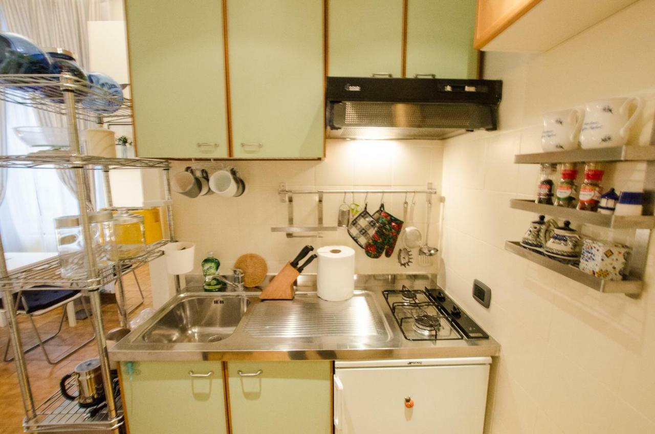 Cozy Central Studio - Porta Romana Apartment Milan Luaran gambar